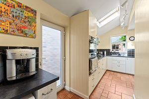 Kitchen/Diner- click for photo gallery